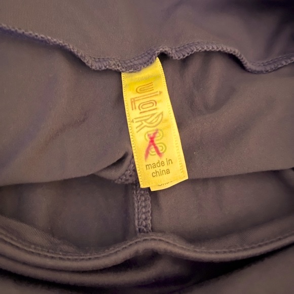 OS Lularoe Leggings - Picture 2 of 3